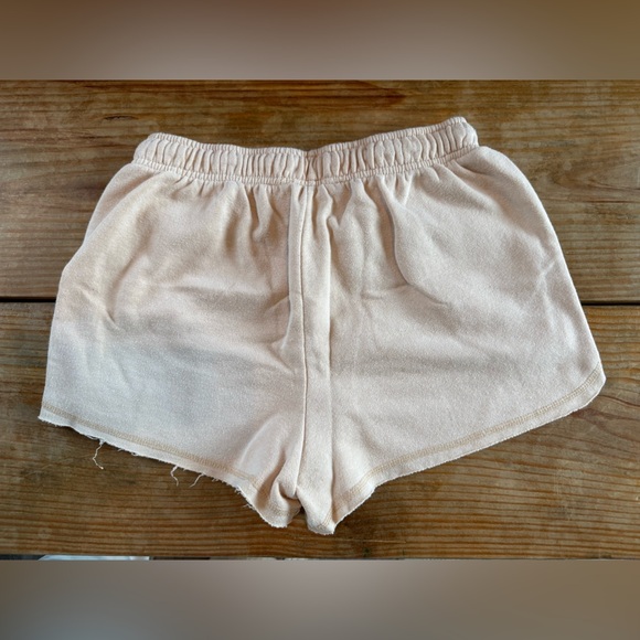 Juniors Wild Skye High Rise Light Coral Comfy Shorts Size Medium - Picture 4 of 4